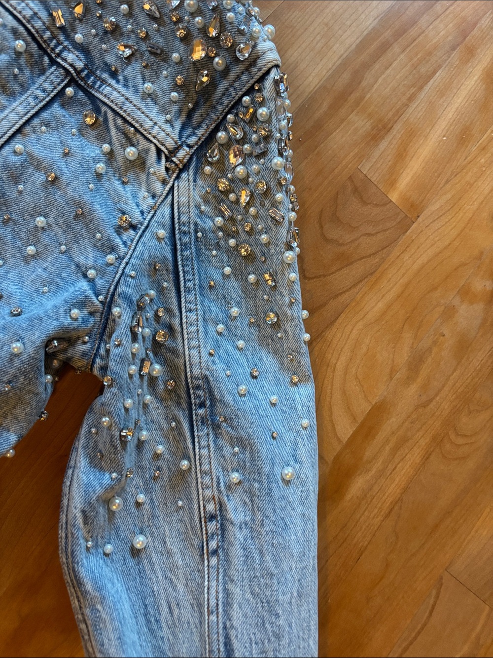 Alice + Olivia Light Blue Pearl-Embellished Denim Jacket - Picture 2 of 16